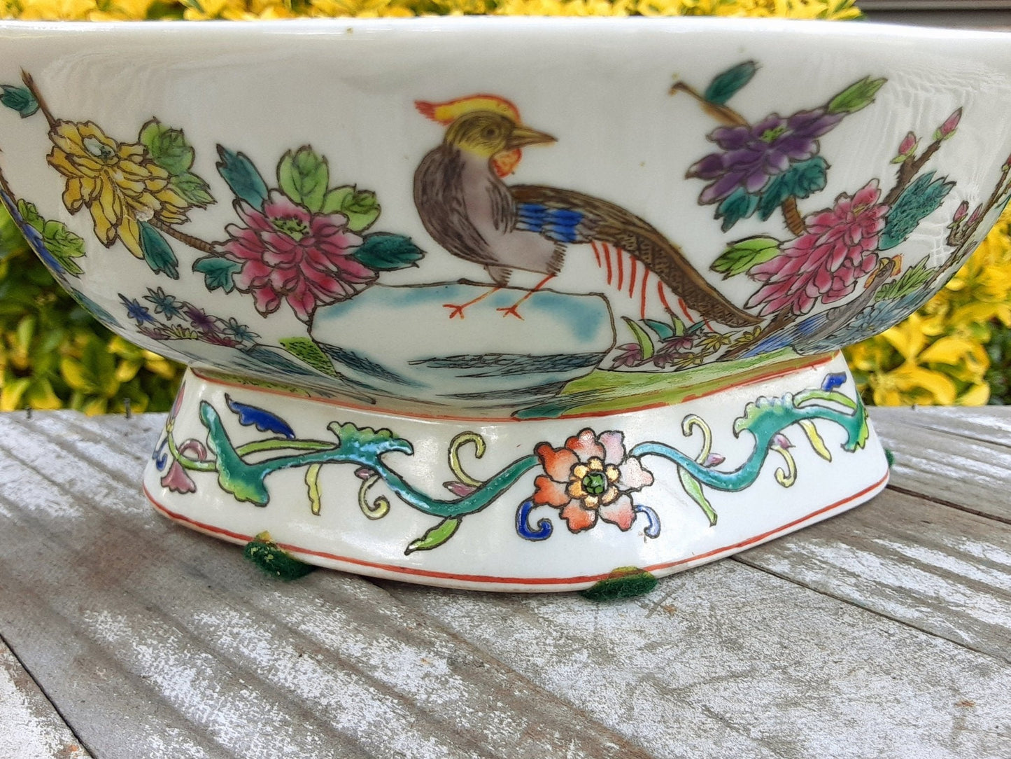 Chinese Lobed Oblong Pedestal Bowl - Bird Of Paradise - Mid 20th Century - Bazzy's