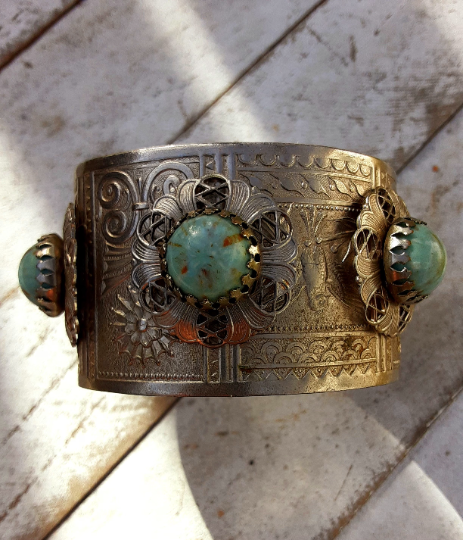 Southwest Style Silver And Turquoise Cuff Bracelet